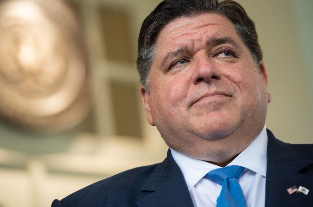 Gov. Pritzker signs new heavily Democrat gerrymandered Illinois congressional map into law