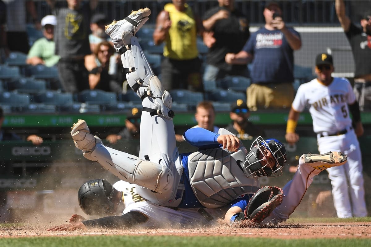 Chavis stars with bat, defense, Pirates edge Cubs in 10