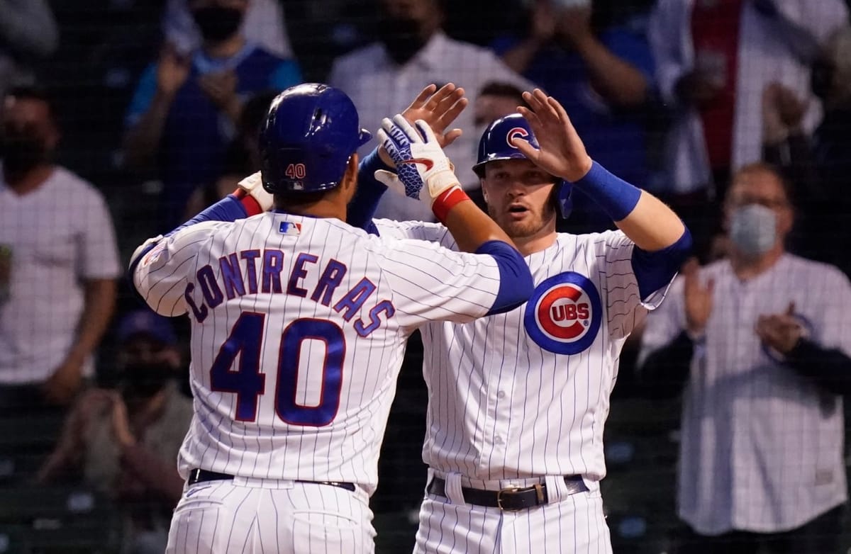 Contreras, Happ stay with Cubs after deadline passes