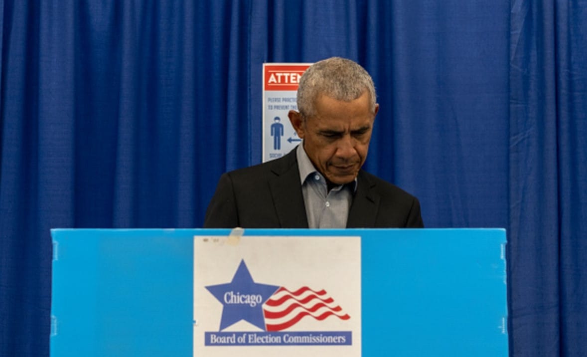 Former President Obama, Michelle Obama in Chicago to vote