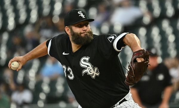 White Sox end 5-game skid behind Lynn, beat Royals 4-2