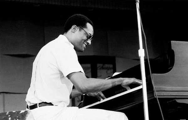 Renowned jazz pianist Ramsey Lewis has died, age 87