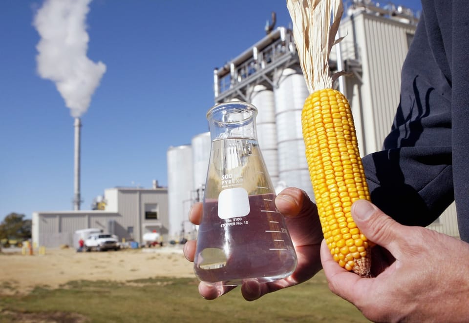 EPA raises amount of ethanol that must be blended with gas